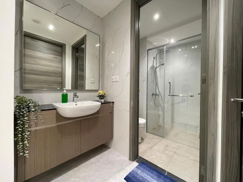 Service Residence for Sale at Agile Bukit Bintang - Bee Lee Ku - Bathroom - PropertyGuru.com.my