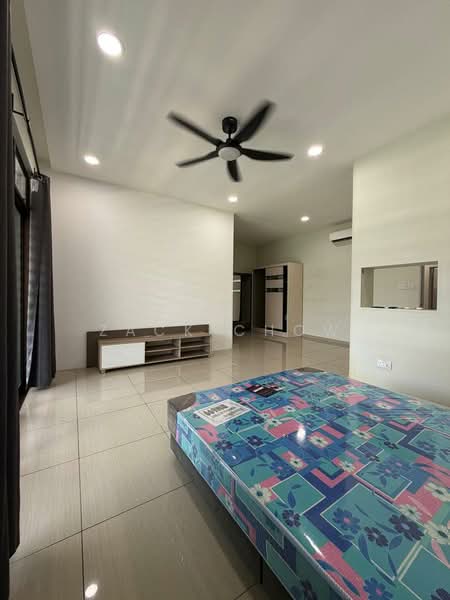 2-storey Terraced House for Sale in Taman Puteri Wangsa (Ulu Tiram) - Zack Chow - Living Room - PropertyGuru.com.my