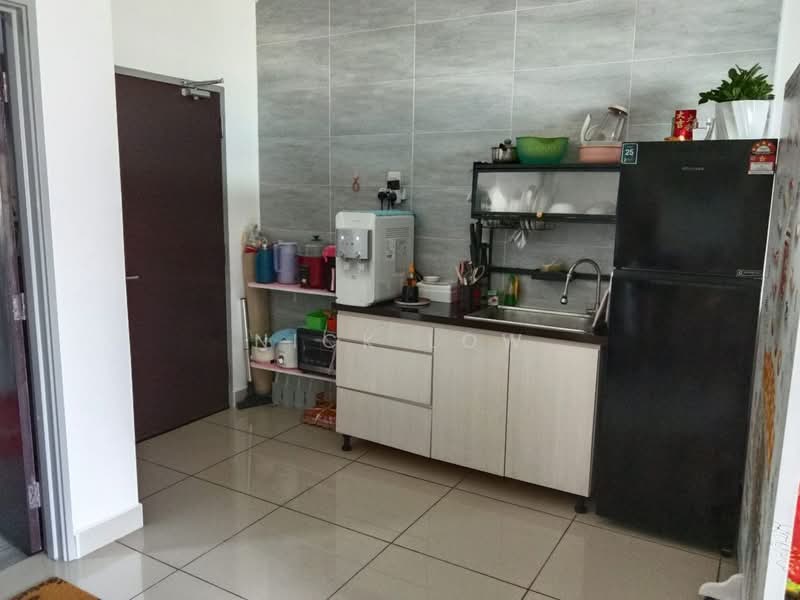 Kondominium untuk Disewa di KSL Residence 2 @ Kangkar Tebrau - Nick Low - Kitchen - PropertyGuru.com.my