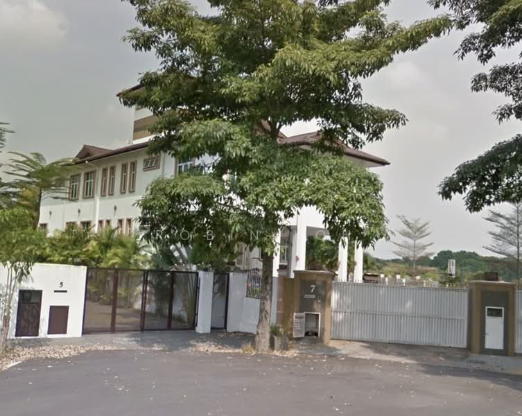 Bungalow for Sale in Putra Heights (Subang Jaya) - Robin Loh - PropertyGuru.com.my