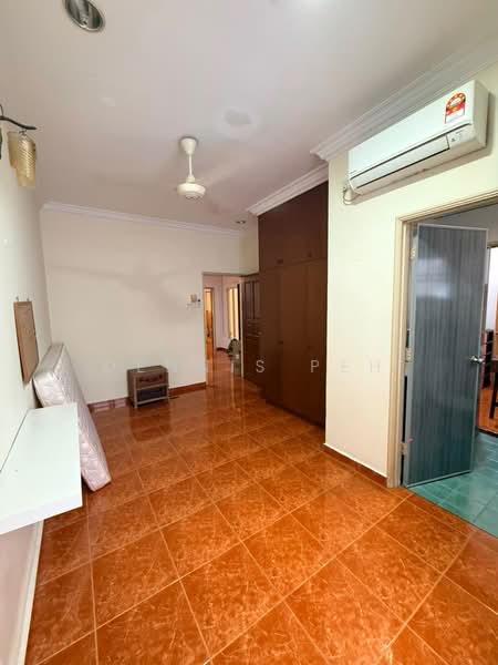Rumah Teres 2 Tingkat untuk Disewa di Bandar Baru Permas Jaya (Permas Jaya) - Dennis Peh - Interior - PropertyGuru.com.my