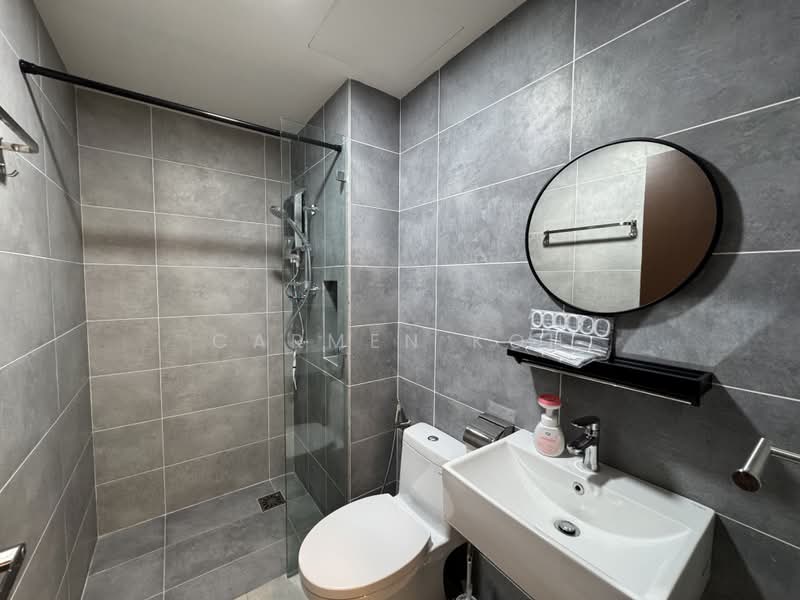 Servis Apartment untuk Disewa di 121 Residences - Carmen Koh - Bathroom - PropertyGuru.com.my