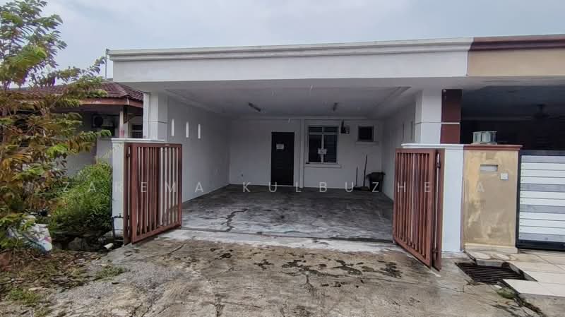 Rumah Teres 1 Tingkat untuk Dijual di Bandar Baru Bukit Beruntung (Serendah) - Zarema Kulbuzheva - Exterior - PropertyGuru.com.my