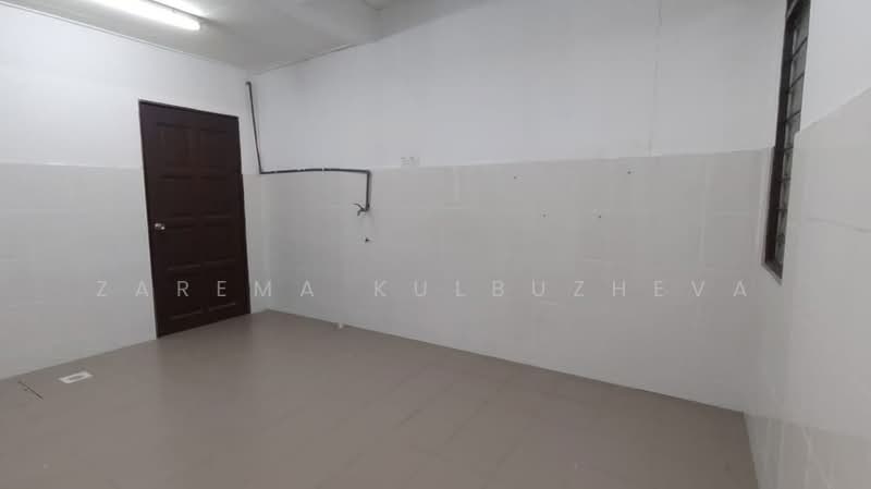 Rumah Teres 1 Tingkat untuk Dijual di Bandar Baru Bukit Beruntung (Serendah) - Zarema Kulbuzheva - Interior - PropertyGuru.com.my