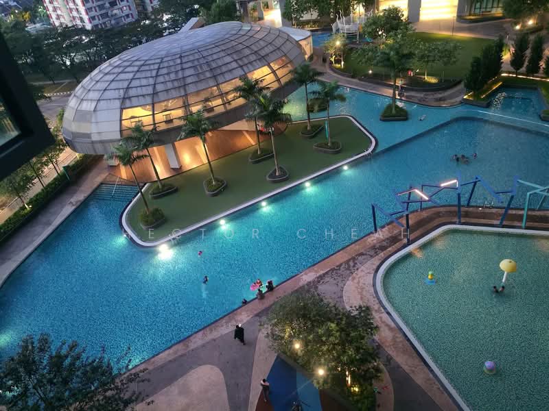 Servis Apartment untuk Dijual di LakePark Residence @ KL North - Hector Cheah - Pool - PropertyGuru.com.my