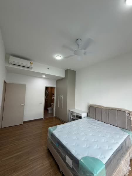 Servis Apartment untuk Disewa di Residensi Ava @ Kiara Bay - Yan Zi - Bedroom - PropertyGuru.com.my