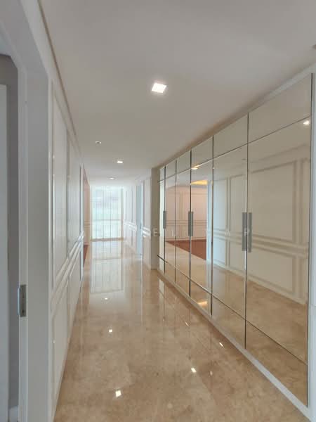 Kondominium untuk Disewa di One Menerung - Gabriel Yap - Corridor - PropertyGuru.com.my