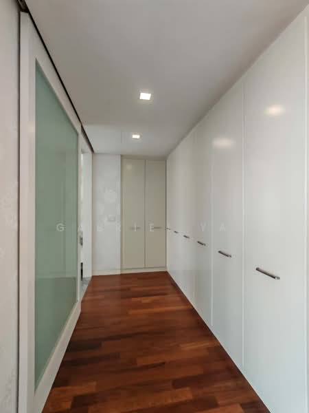Kondominium untuk Disewa di One Menerung - Gabriel Yap - Corridor - PropertyGuru.com.my