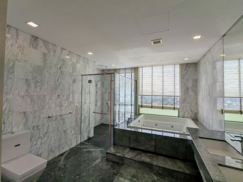 Kondominium untuk Disewa di One Menerung - Gabriel Yap - Bathroom - PropertyGuru.com.my