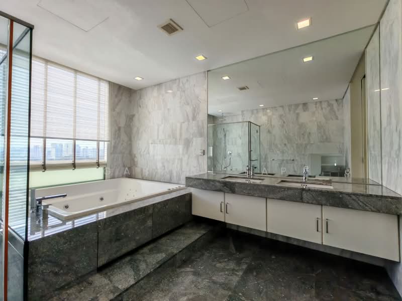 Kondominium untuk Disewa di One Menerung - Gabriel Yap - Bathroom - PropertyGuru.com.my
