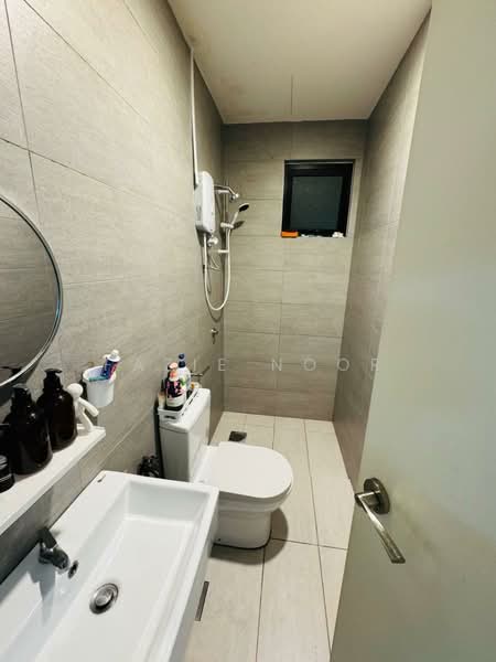 Service Residence for Sale at Habitus @ City of Elmina - Fazie Noor - Bathroom - PropertyGuru.com.my