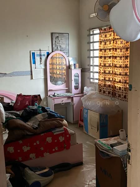 Rumah Teres 2 Tingkat untuk Dijual di Kuchai Lama (Kuala Lumpur) - Jackson Wong - Bedroom - PropertyGuru.com.my