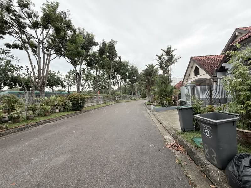 1.5-storey Terraced House for Sale in Taman Pelangi Indah (Ulu Tiram) - Roslina Binti Kassim - Exterior - PropertyGuru.com.my