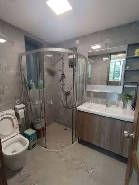 Rumah Kluster untuk Dijual di Forest City (Gelang Patah) - Ong Lih Shyan - Bathroom - PropertyGuru.com.my