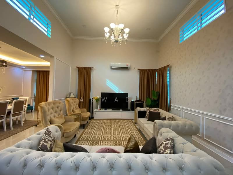 Rumah Banglo untuk Dijual di Taman Rupawan (Kepala Batas) - Aswad . - Living Room - PropertyGuru.com.my