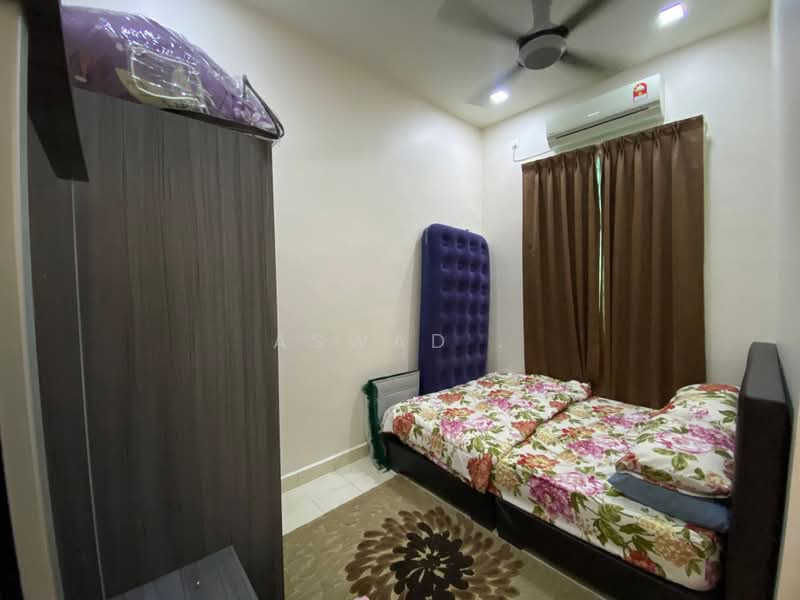 Rumah Banglo untuk Dijual di Taman Rupawan (Kepala Batas) - Aswad . - Bedroom - PropertyGuru.com.my