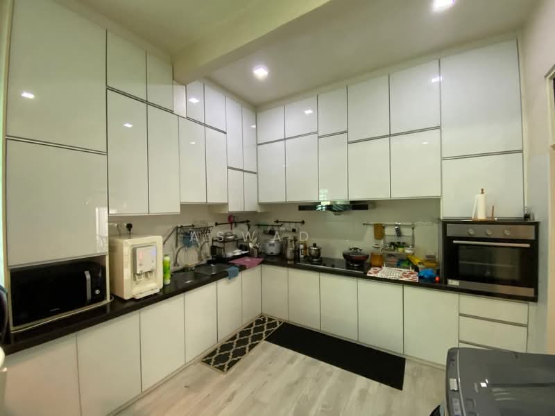 Rumah Banglo untuk Dijual di Taman Rupawan (Kepala Batas) - Aswad . - Kitchen - PropertyGuru.com.my