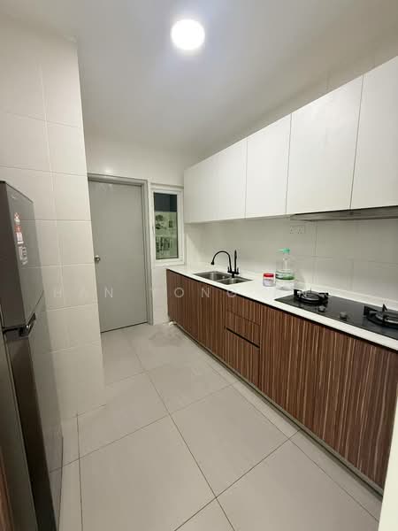 Servis Apartment untuk Dijual di Seasons Amara Larkin - Han Yong Ang - Kitchen - PropertyGuru.com.my