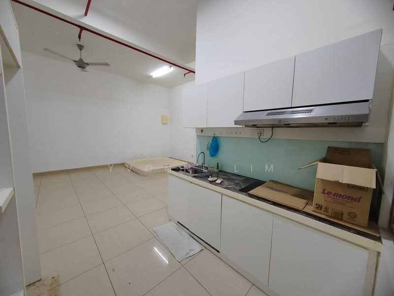Service Residence for Sale at Manhattan - Yvonne Lim - PropertyGuru.com.my