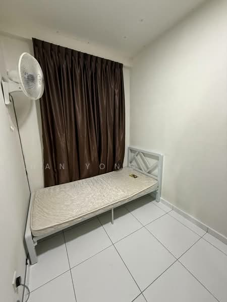 Service Residence for Rent at Sky Oasis Residence (Pangsapuri Oasis 1) - Han Yong Ang - Bedroom - PropertyGuru.com.my
