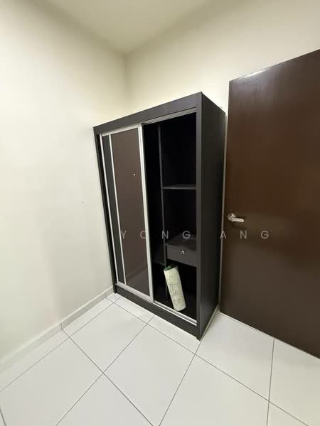 Service Residence for Rent at Sky Oasis Residence (Pangsapuri Oasis 1) - Han Yong Ang - Interior - PropertyGuru.com.my