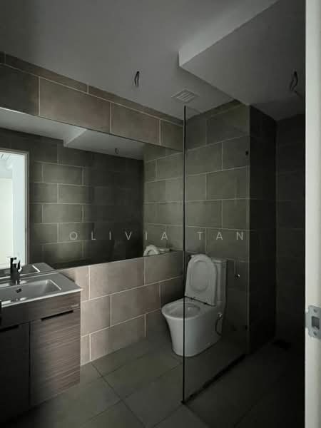Servis Apartment untuk Disewa di Est8 - Olivia Tan - Bathroom - PropertyGuru.com.my