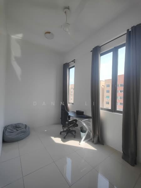 Kondominium untuk Disewa di Edge 360 - Danny Lim - Study - PropertyGuru.com.my