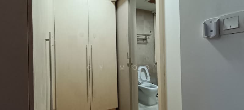 Service Residence for Sale at Bintang Fairlane Residences - CY Moo - Bathroom - PropertyGuru.com.my