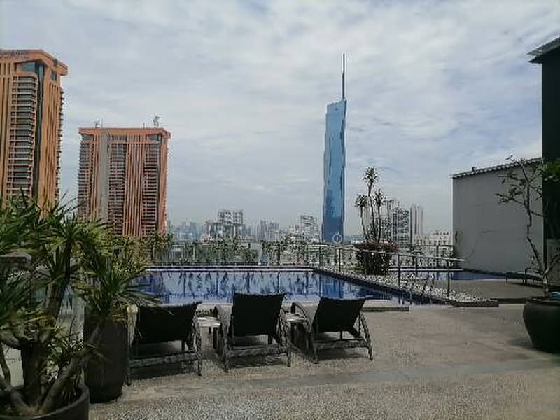 Service Residence for Sale at Bintang Fairlane Residences - CY Moo - Pool - PropertyGuru.com.my