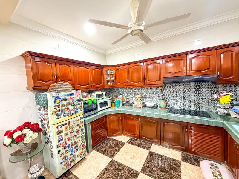Rumah Teres 2 Tingkat untuk Dijual di Cheras (Kuala Lumpur) - Mohd Aizat Saiful Bahri - Kitchen - PropertyGuru.com.my