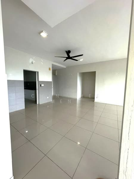 Kondominium untuk Dijual di Casa Green Condominium - Chin Chee Meng - Living Room - PropertyGuru.com.my