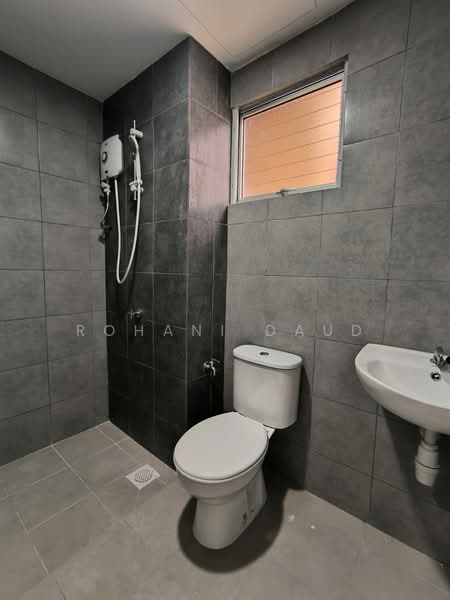 Condominium for Rent at Residensi Sateria - Rohani Daud - Bathroom - PropertyGuru.com.my