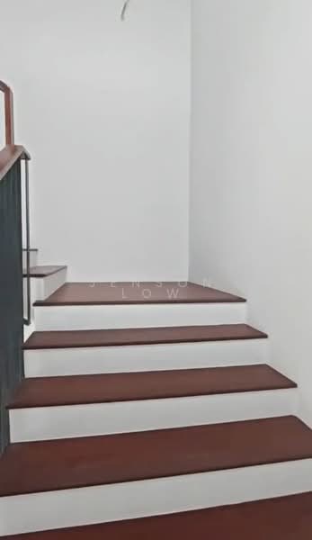 Rumah Berkembar untuk Disewa di Seksyen U17 (Shah Alam) - Jenson Low - Interior - PropertyGuru.com.my