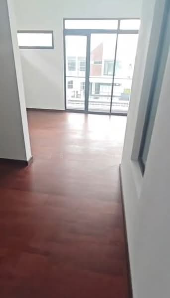 Rumah Berkembar untuk Disewa di Seksyen U17 (Shah Alam) - Jenson Low - Interior - PropertyGuru.com.my