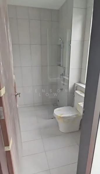Rumah Berkembar untuk Disewa di Seksyen U17 (Shah Alam) - Jenson Low - Bathroom - PropertyGuru.com.my