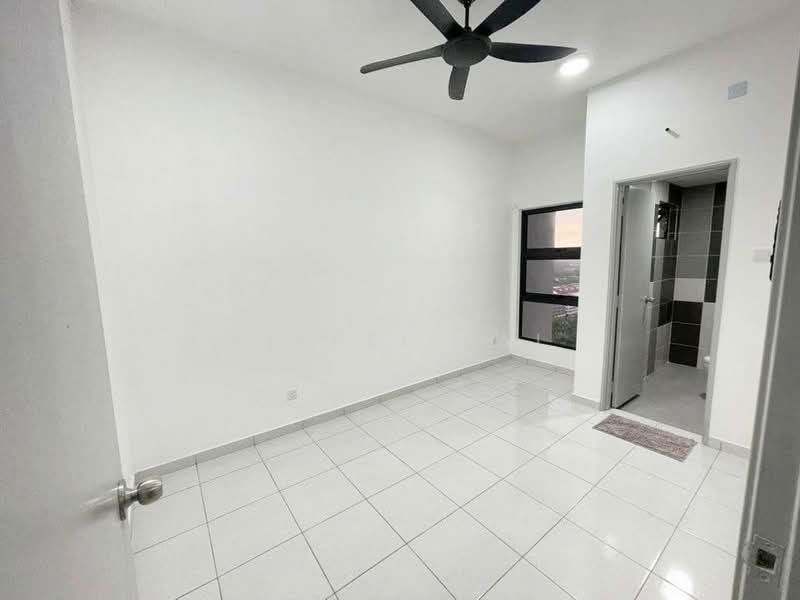 Servis Apartment untuk Disewa di Residensi Mutiara Kajang 2 - Eiffel Lai - Bedroom - PropertyGuru.com.my