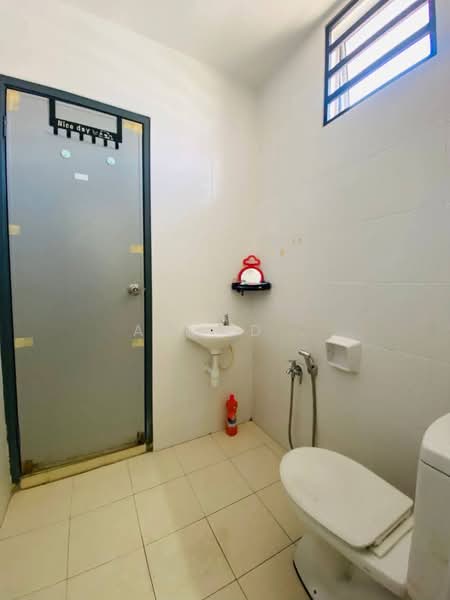 Rumah Teres 2 Tingkat untuk Dijual di Bagan Serai (Perak) - Aswad . - Bathroom - PropertyGuru.com.my