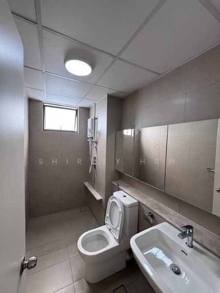 Condominium for Rent at The WaterEdge (Pinggiran Air) - Shirley Haw - PropertyGuru.com.my