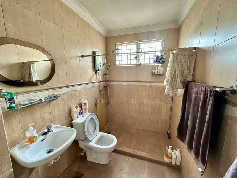 2-storey Terraced House for Sale in Kota Kemuning (Shah Alam) - Austin Wong - Bathroom - PropertyGuru.com.my