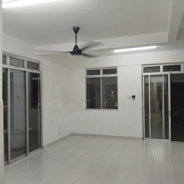Rumah Teres untuk Dijual di Taman Pulai Jaya (Kulai) - Jason Tang - Living Room - PropertyGuru.com.my