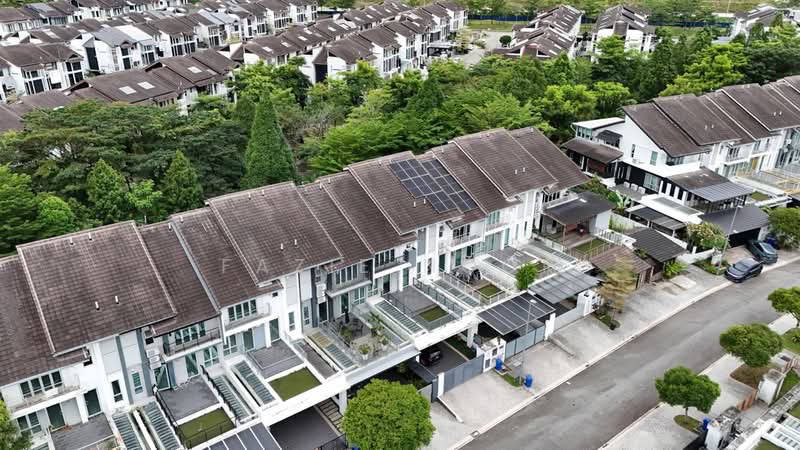 Rumah Teres untuk Dijual di Denai Alam (Shah Alam) - Fazie Noor - Exterior - PropertyGuru.com.my