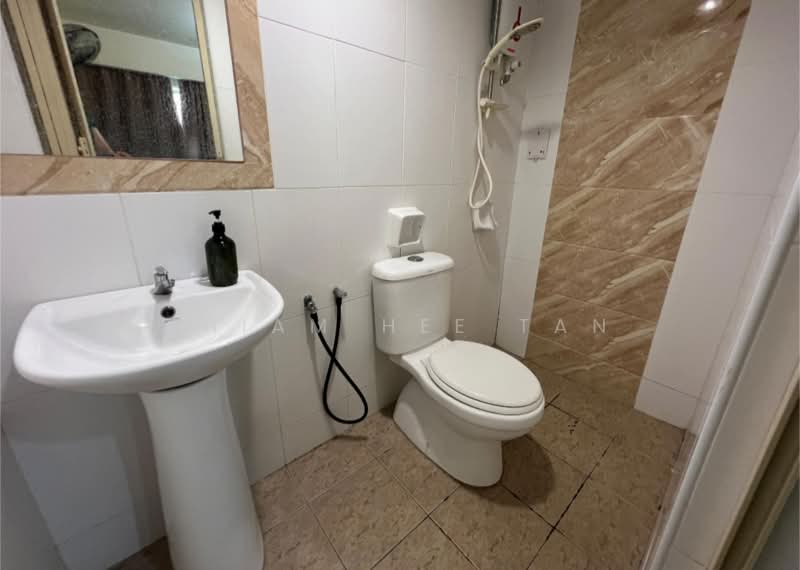 Hotel / Resort for Sale in Petaling Jaya (Selangor) - Thiam Hee Tan - Bathroom - PropertyGuru.com.my