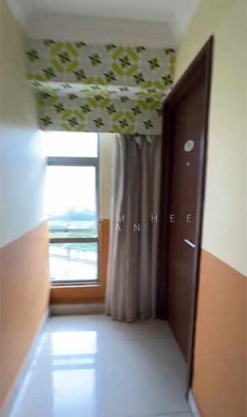Hotel / Resort for Sale in Petaling Jaya (Selangor) - Thiam Hee Tan - Corridor - PropertyGuru.com.my