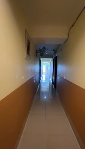 Hotel / Resort for Sale in Petaling Jaya (Selangor) - Thiam Hee Tan - Corridor - PropertyGuru.com.my