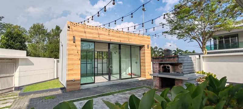 Bungalow for Sale in Taman Pulai Hijauan (Skudai) - Jameson Choo - Exterior - PropertyGuru.com.my