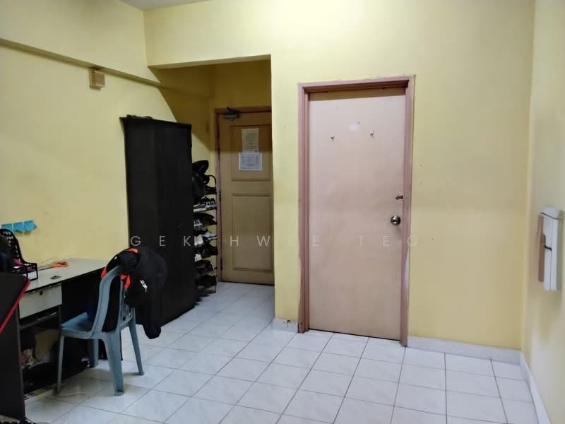 Service Residence for Sale at Brunsfield Riverview - Gek Hwee Teo - Interior - PropertyGuru.com.my