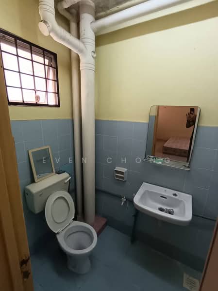 Pangsapuri untuk Dijual di Vista Lavender - Even Chong - Bathroom - PropertyGuru.com.my