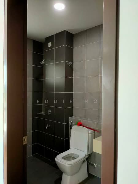 Rumah Teres 2 Tingkat untuk Dijual di Bandar Bukit Raja (Klang) - Eddie Ho - Bathroom - PropertyGuru.com.my