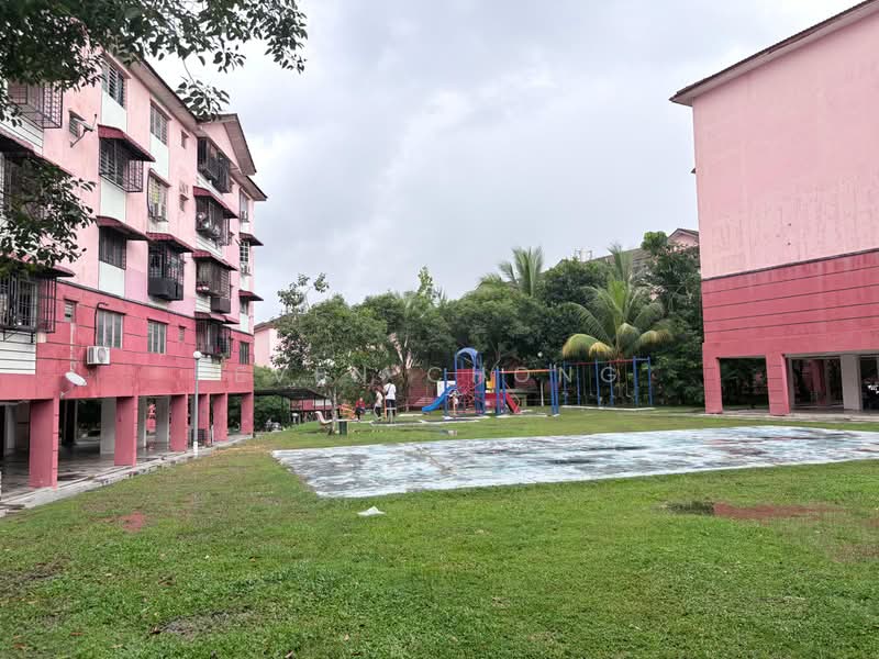 Pangsapuri untuk Dijual di Pangsapuri Suakasih - Even Chong - Exterior - PropertyGuru.com.my