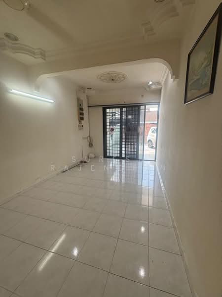 Rumah Teres 1 Tingkat untuk Disewa di Permas Jaya (Johor) - Suresh Rajendran - PropertyGuru.com.my